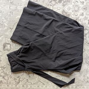 Lululemon Noir Pant Womens High Rise Wide Leg Black Tie Waist Relaxed Fit